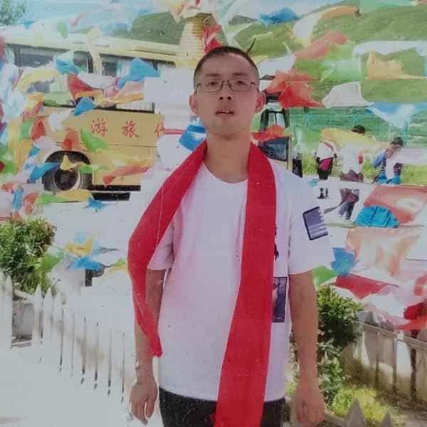 四川26岁单身帅哥真诚找对象-海西征婚相亲网