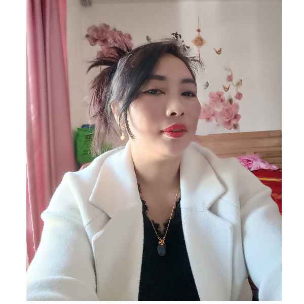 云南44岁单身美女真诚找对象-海西征婚相亲网