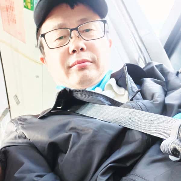 上海56岁单身帅哥真诚找对象-海西征婚相亲网