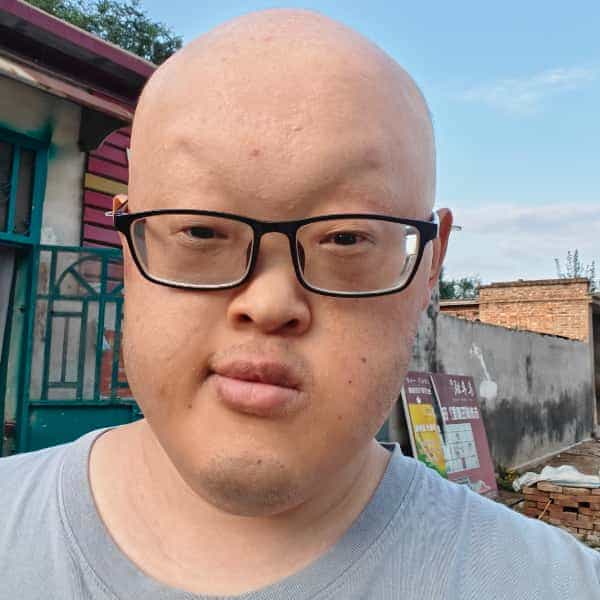 山东27岁单身帅哥真诚找对象-海西征婚相亲网