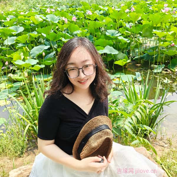 辽宁43岁单身美女真诚找对象-海西征婚相亲网