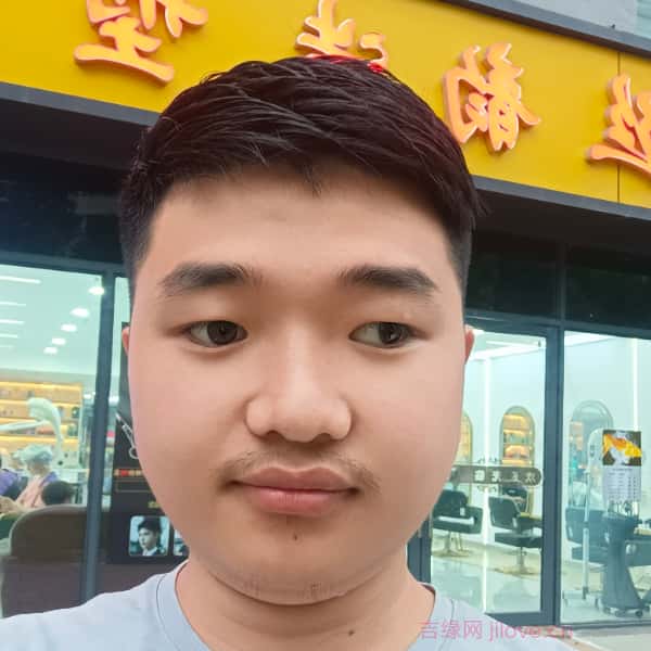湖北单身帅哥真诚相亲找对象，海西征婚网