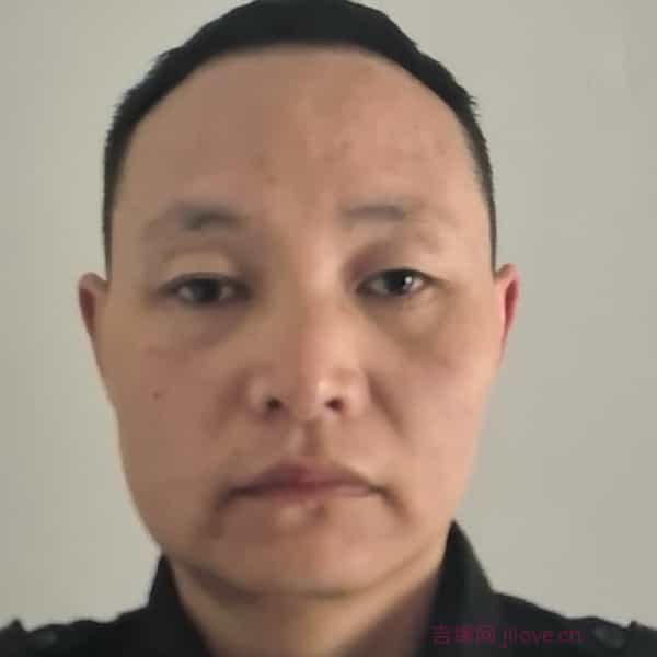 青海35岁单身帅哥真诚找对象-海西征婚相亲网