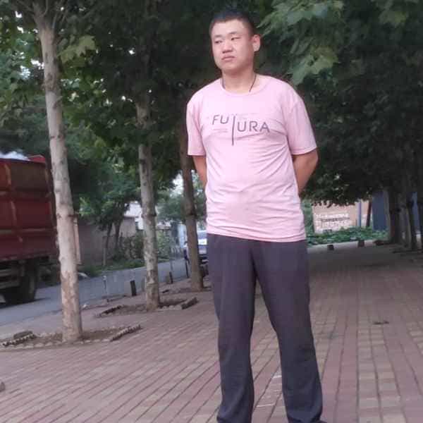 35岁岁河北单身帅哥 - 海西吉缘网