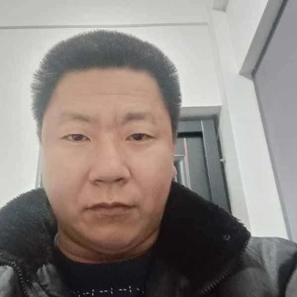 35岁岁四川单身帅哥 - 海西吉缘网