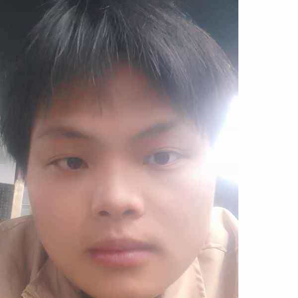 22岁岁河南单身帅哥 - 海西吉缘网