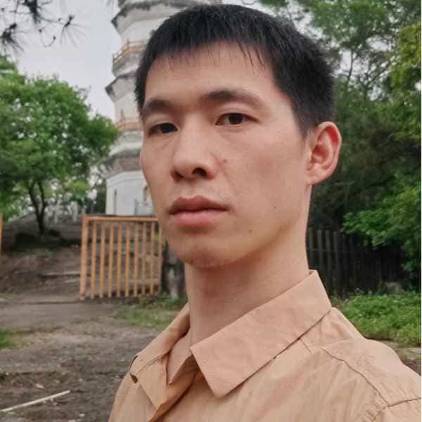 33岁岁四川单身帅哥 - 海西吉缘网