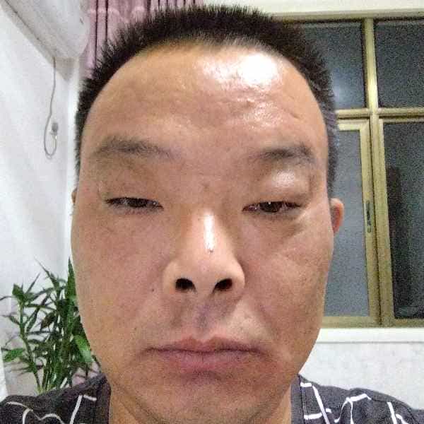 48岁岁江苏单身帅哥 - 海西吉缘网