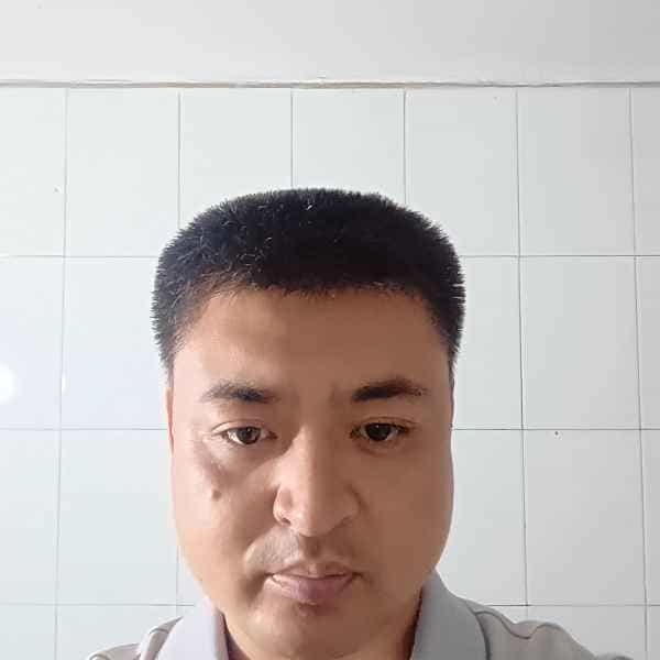 42岁岁山东单身帅哥 - 海西吉缘网