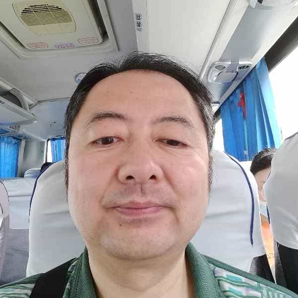 52岁岁辽宁单身帅哥 - 海西吉缘网