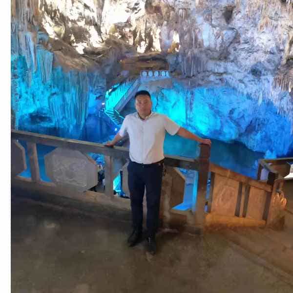 35岁岁云南单身帅哥 - 海西吉缘网