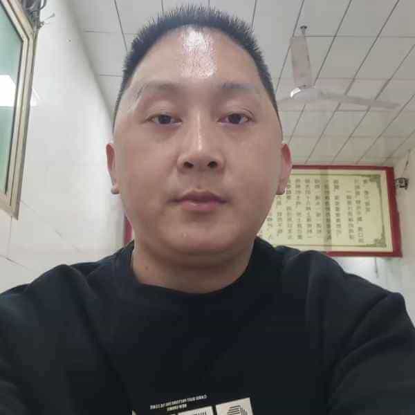 37岁岁陕西单身帅哥 - 海西吉缘网