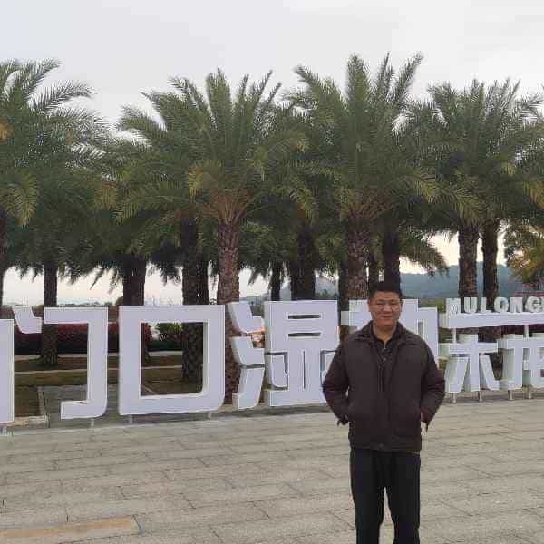 40岁岁广东单身帅哥 - 海西吉缘网