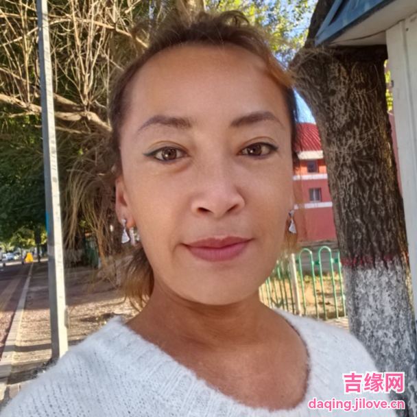 51岁岁黑龙江单身美女 - 海西吉缘网