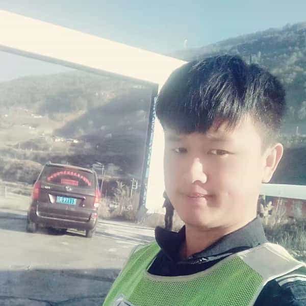 29岁岁云南单身帅哥 - 海西吉缘网